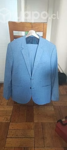 Traje H&M color celeste