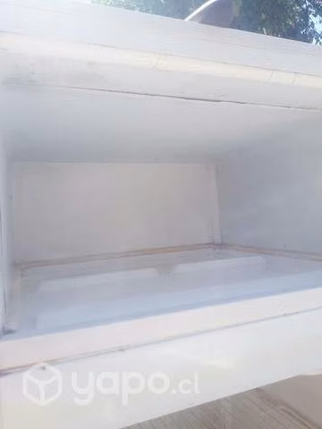 Refrigerador mediano marca mademsa