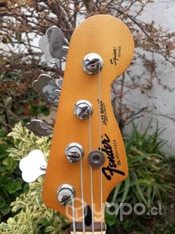 Bajo Fender Jazz Bass Squier Series Fabricado En M