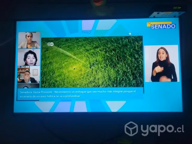 Smartv 43" con su caja