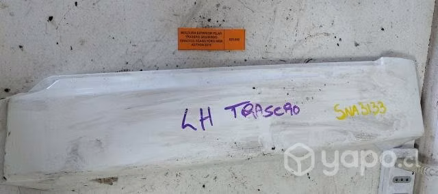 Moldura Exterior Pilar Trasero Izquierdo (SNA3133)