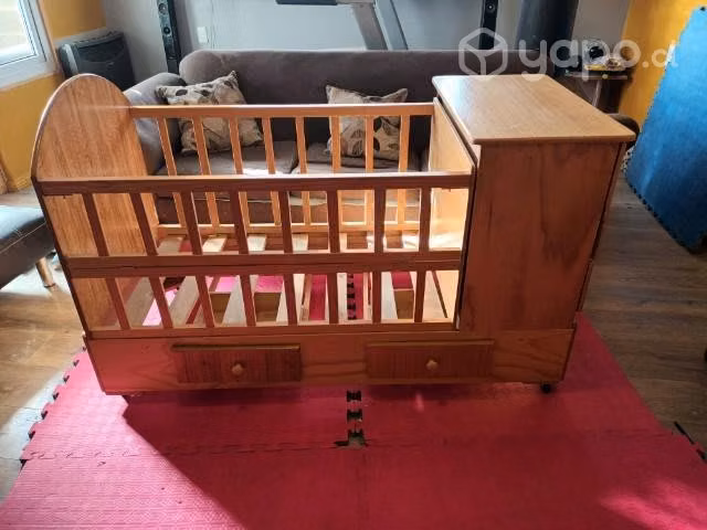 Cuna de madera