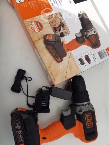 Taladro percutor/atornill.nuevo inalámbrico.20volt
