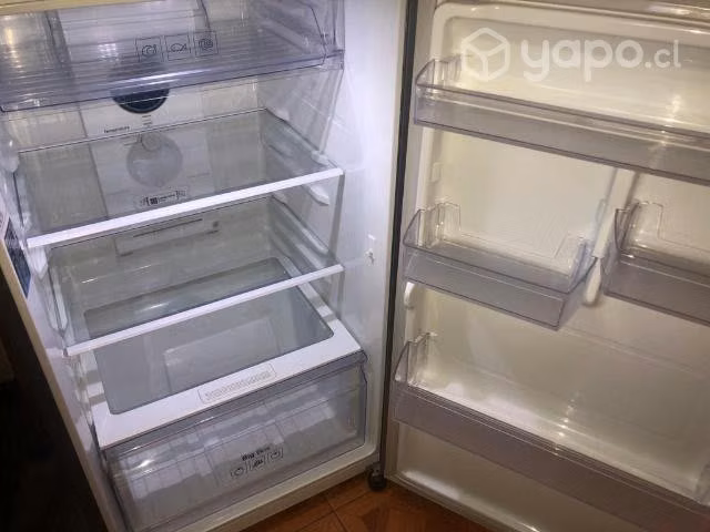 Refrigerador Samsung nueva poco uso