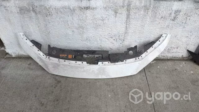 Mazda 3 2021 extension de capot