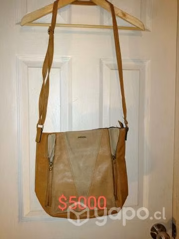 Carteras semi nuevas