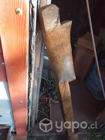 Yugo de madera muy antiguo