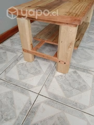 Mesita rustica