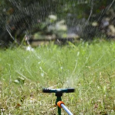 Aspersor Giratorio 360 ° Rociador De Agua Con Esta