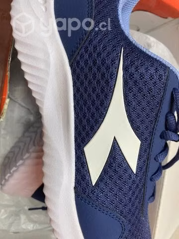 Zapatillas diadora nueva UK5 CL37 EU38
