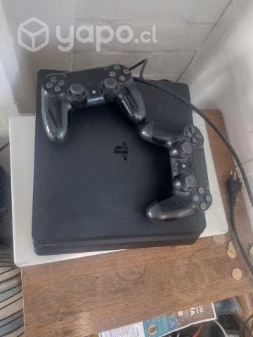 PS4 500gb 2controles