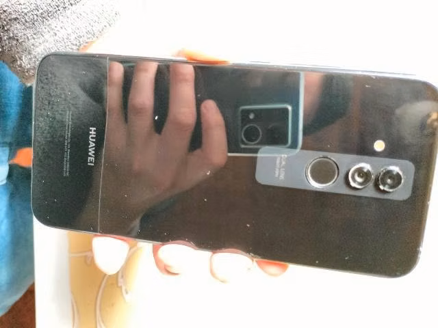 Celular Huawei mate 20 lite 64gb - Imagen 2