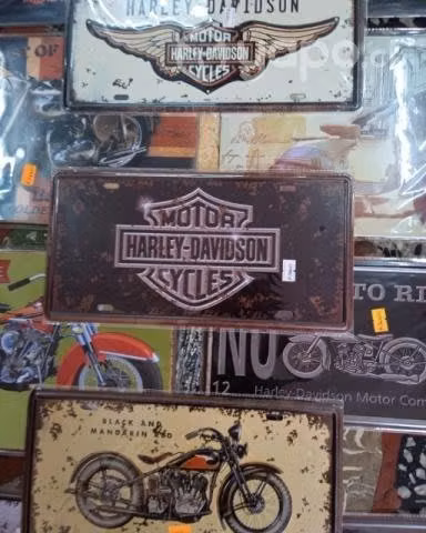 Patentes y cuadros de motos