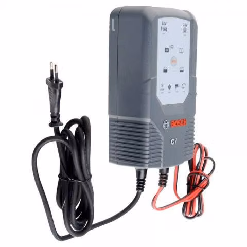 Cargador Bosch C7 12/24V 7 A