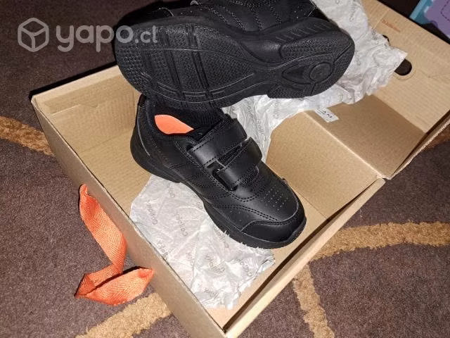 Zapatilla escolar colloky unisex numero 30, nuev