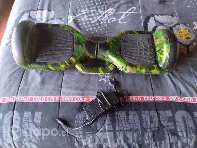 Patineta eléctrica con luces y Bluetooth