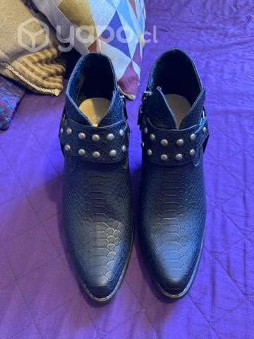 Botines negros - Imagen 2