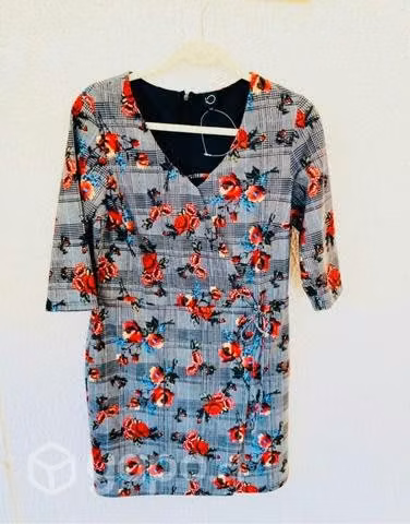 Vestido marca IO, Nuevo