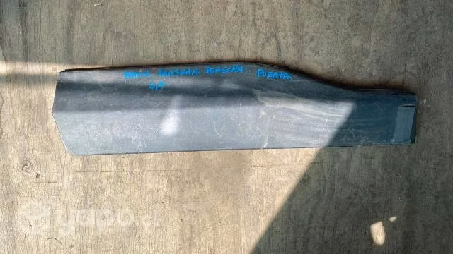Moldura puerta trasera derecha toyota rav4 orig