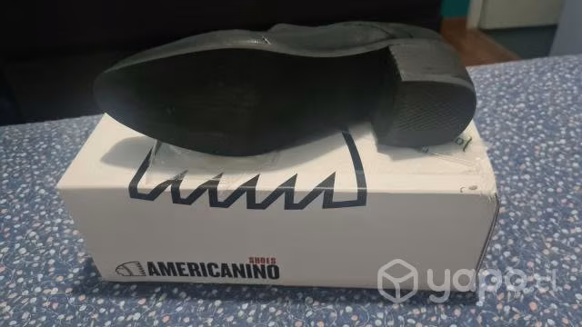 Botines y mocasines