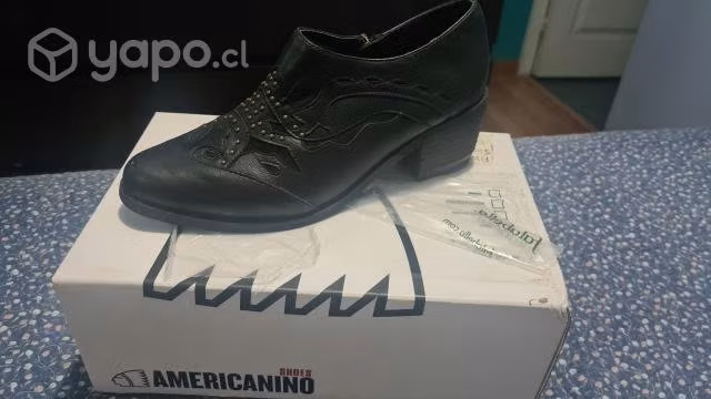 Botines y mocasines