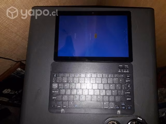 Tablet itab x40l con teclado bluetooth - Imagen 2