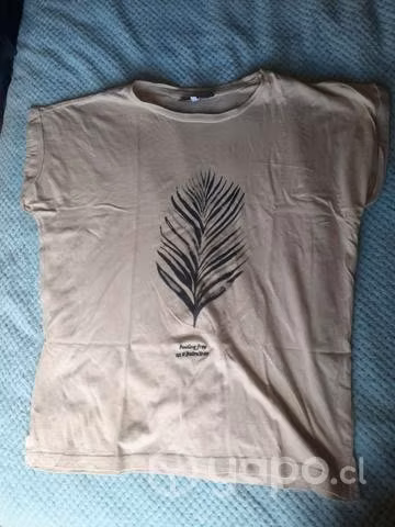 Polera juvenil