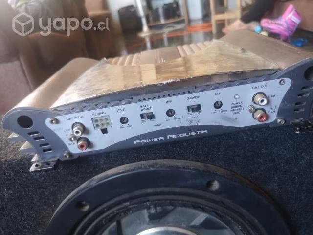 Equipo audio para auto