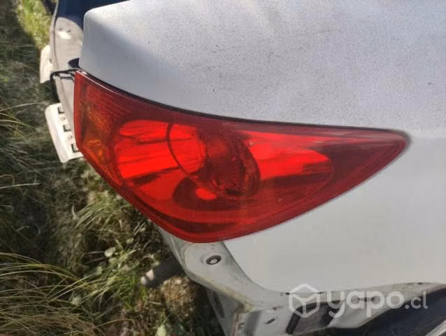 Foco Trasero Derecho MG350 2014