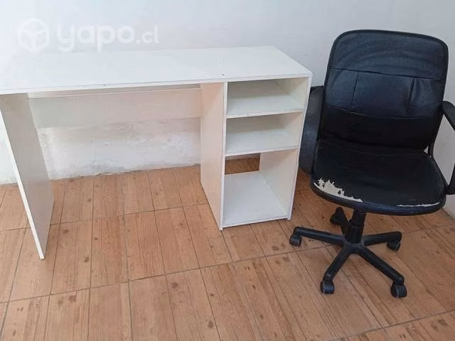 Escritorio con silla