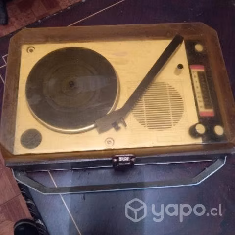 Tocadiscos antiguo - Imagen 2