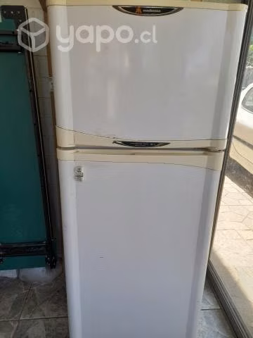 Refrigerador mademsa