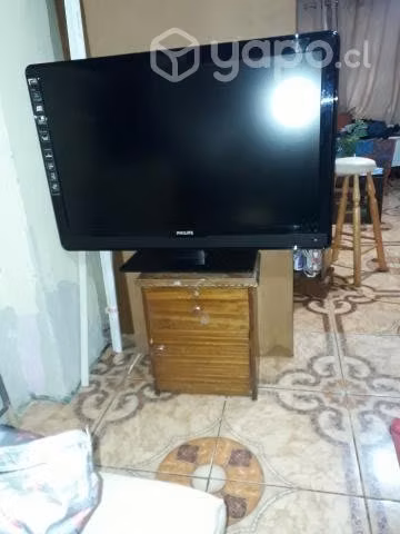 Pañales adulto y muebles varios