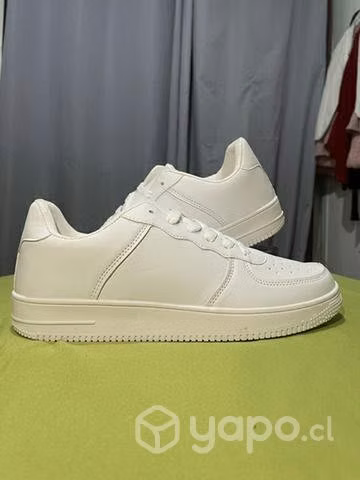 Zapatillas blancas unisex (tallas grandes)