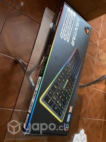 Teclado Cougar Vantar