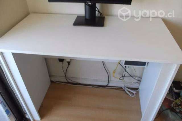 Computer Table