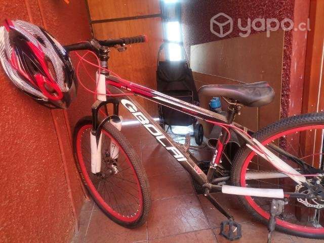 Bicicleta nueva con casco - Imagen 2