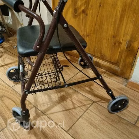Burrito andador con ruedas y asiento - Imagen 4
