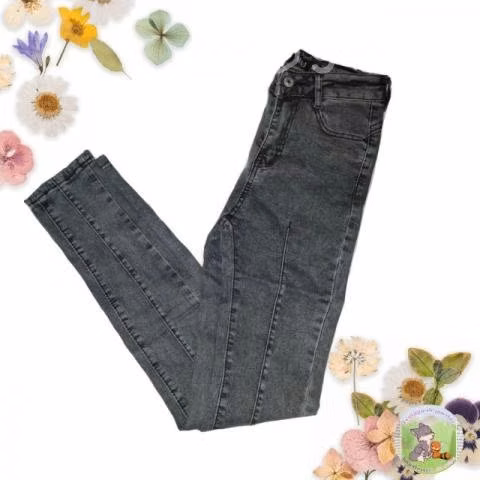 Jeans 36 y 38 modelo gris