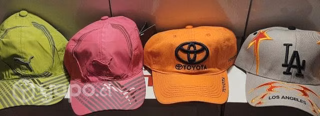 Chalas y gorros - Imagen 6