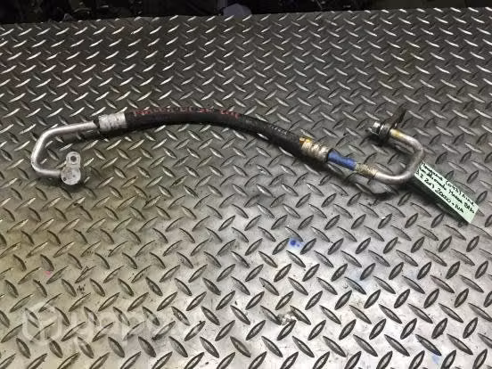 Manguera aire acondicionado Mazda BT50 2013 al 20