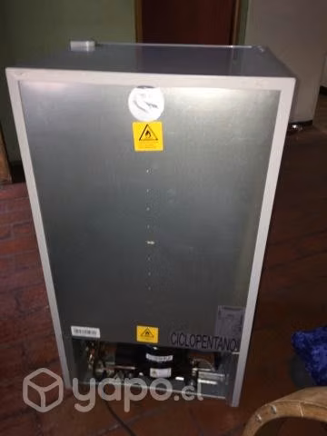 Frigobar Mademsa MMB915