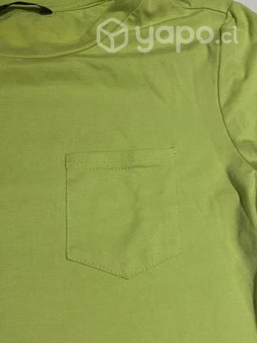 Polera tipo top verde flúor talla xs