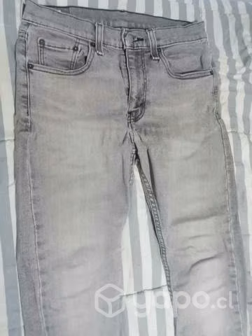 Pitillos levis