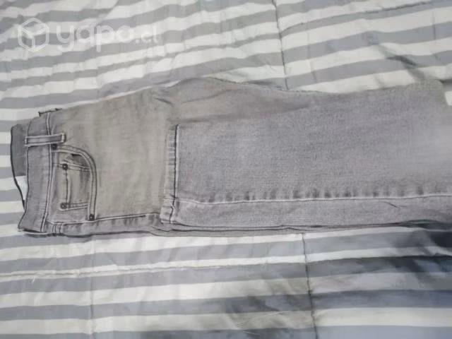 Pitillos levis