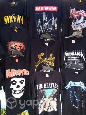 Poleras y polerones rokeros - Imagen 5
