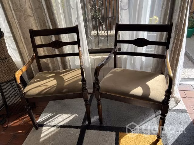 Sítiales de madera , como nuevos