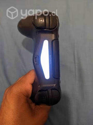 Control de ps4 más Adaptador para celulares
