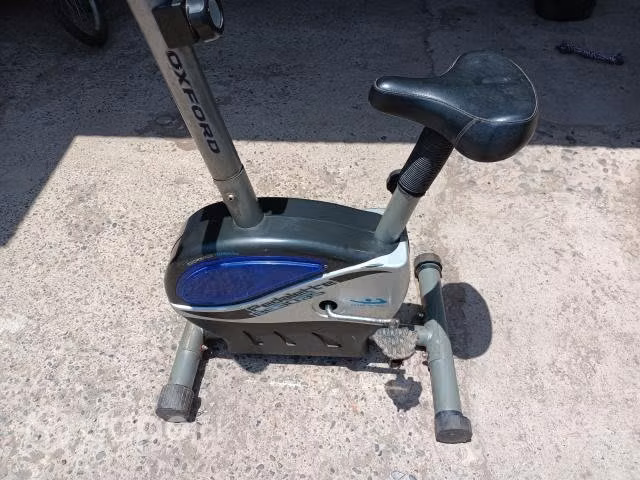 Bicicleta estatica marca Oxford