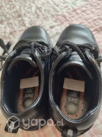 Zapatos de colegio